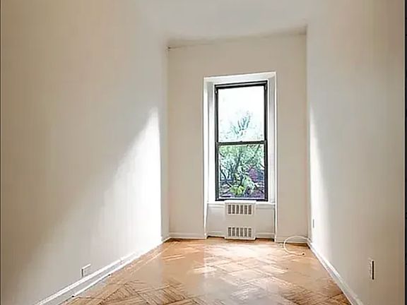 5th image of 25 W 87th St APT 3