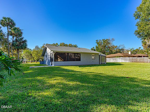 4th image of 3497 Country Walk Dr