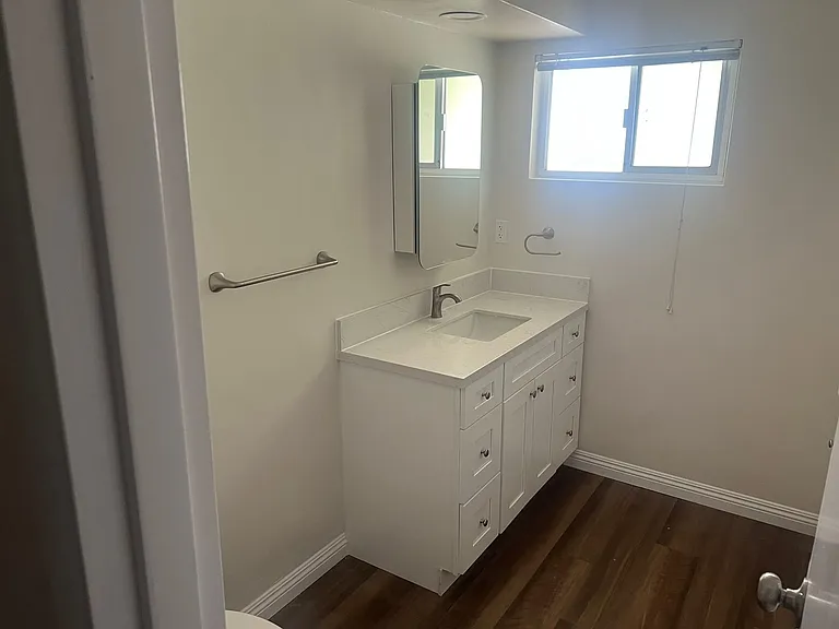 Carousel Apartments: Modern Living in the Heart of the Arcadia — Photo 8