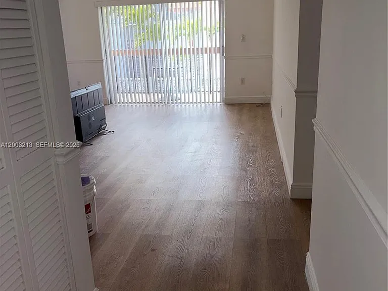 401 NW 72nd Ave #209-D — Photo 2
