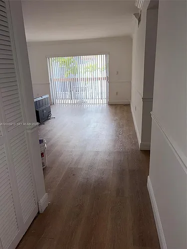 401 NW 72nd Ave #209-D Photo 1