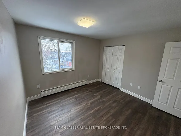 52 Hiawatha St #301 — Photo 5