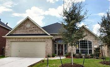 1st image of 943 Katy Ln