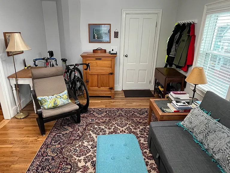 2 Essex St #3L — Photo 6