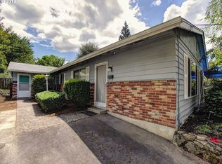 8834-8836 SE 9th Ave, Portland, OR 97202