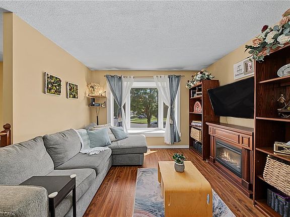 5th image of 4917 Homestead Dr