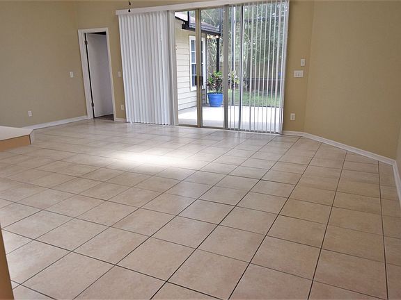 3rd image of 343 New Waterford Pl