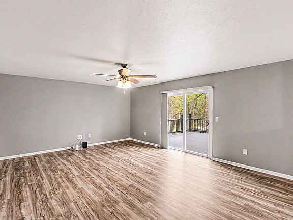 2nd image of 15393 Buck Hollow Dr NE