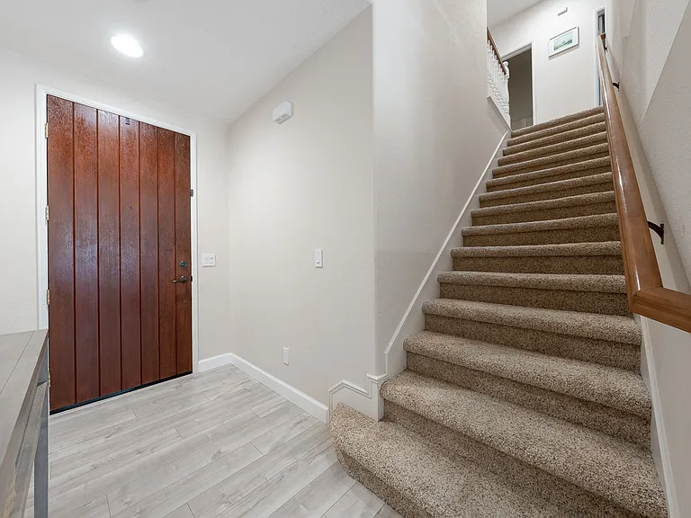 8446 Christopher Ridge Ter — Photo 7