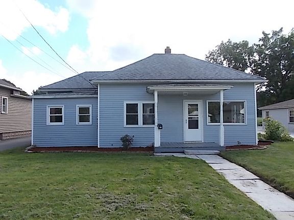 4th image of 326 Portland Ave