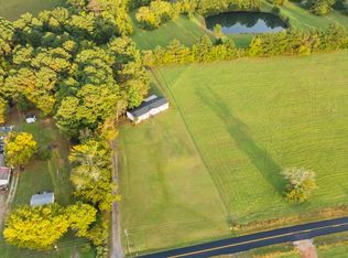 84 Black Ground Rd, Laceys Spring, AL 35754