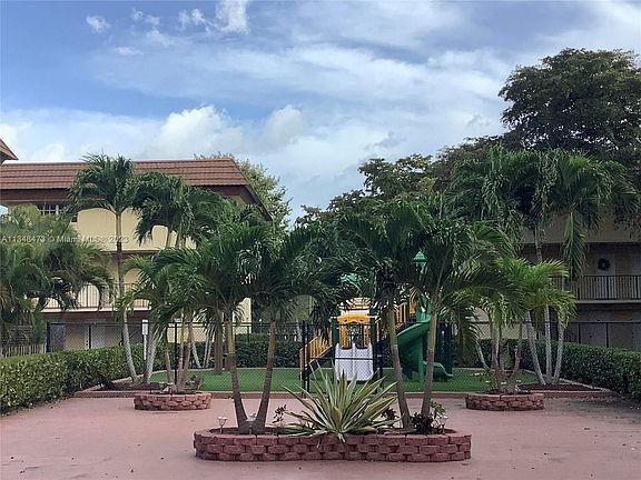 3rd image of 8650 SW 109th Ave #3222