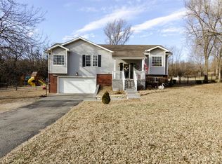 821 Nicholson Rd, Chapman, KS 67431