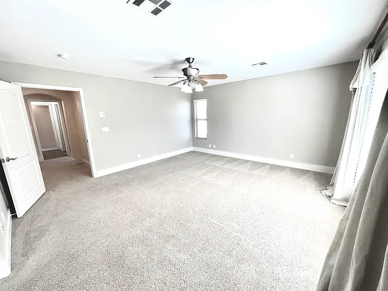 7140 Charter Crest St — Photo 54