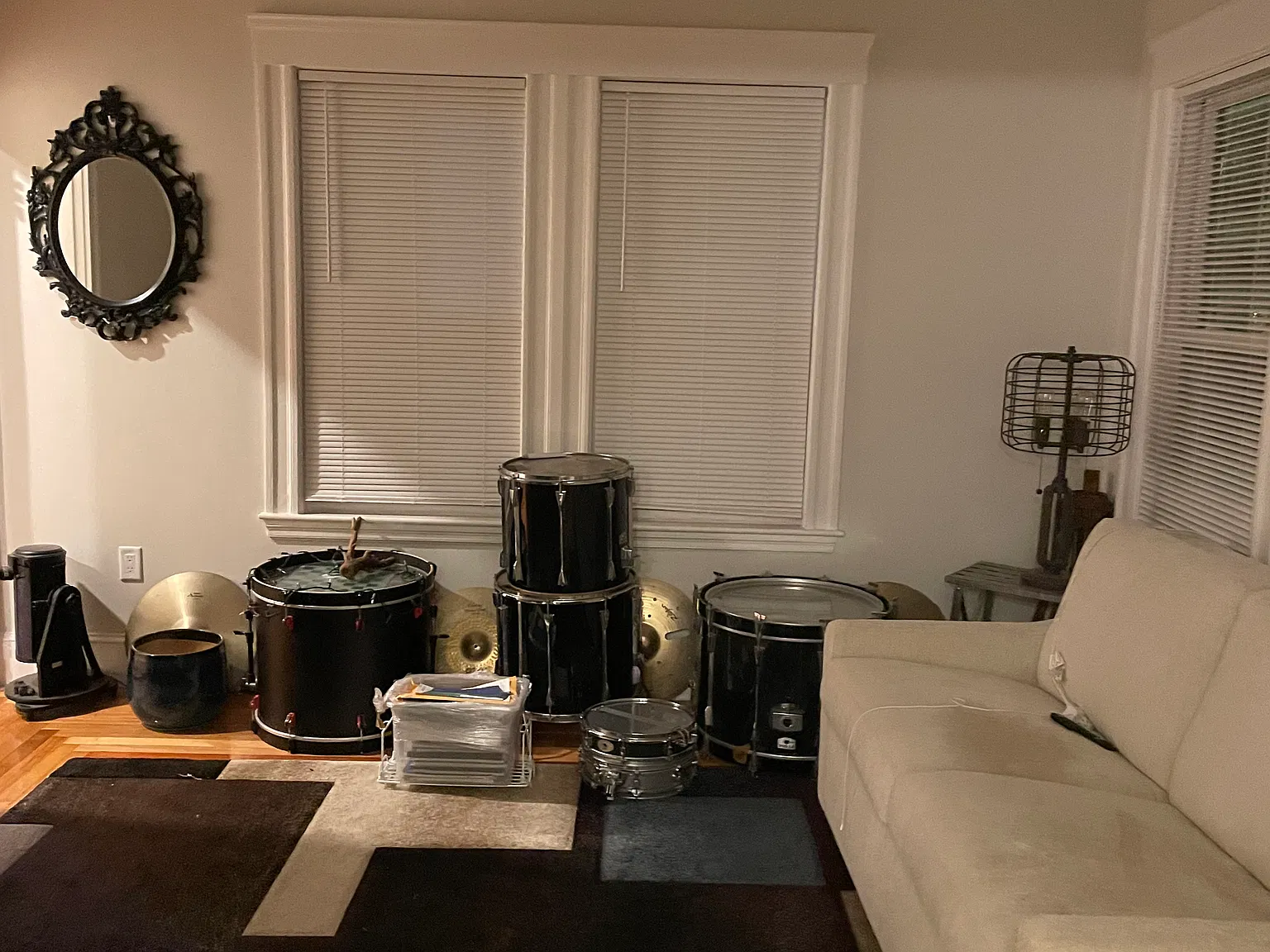 1 bed, 850 sqft, $2,325 — Photo 2