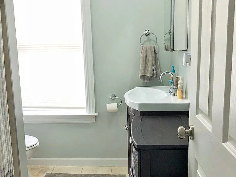 208 3rd St #2 — Photo 9