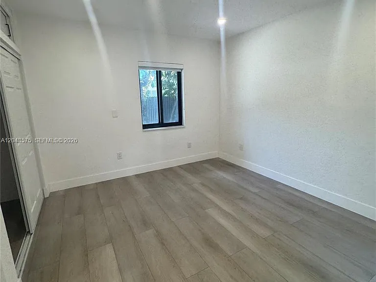 5521 NW 1st Ave #4 — Photo 3