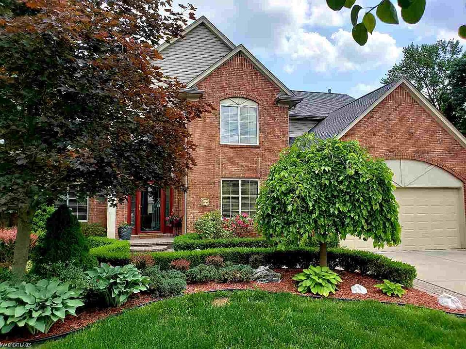 1st image of 19643 Tanglewood Cir