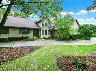 12300 S Wolf Rd, Palos Park, IL 60464