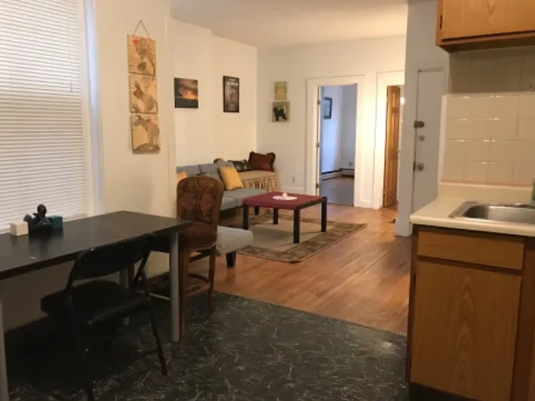 33 Cunard St #4B — Photo 3