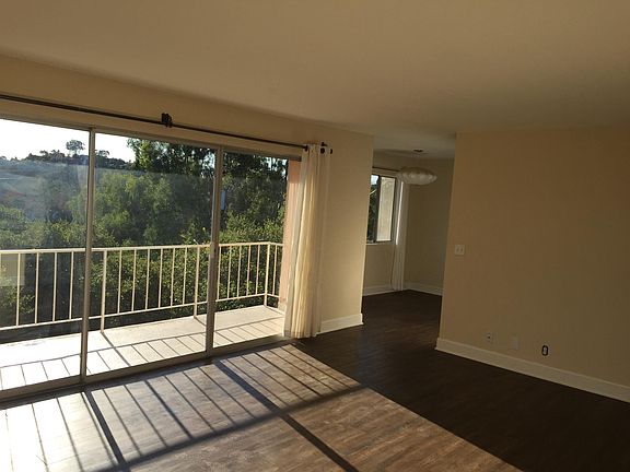 5th image of 1294 Las Manos Ln APT 7