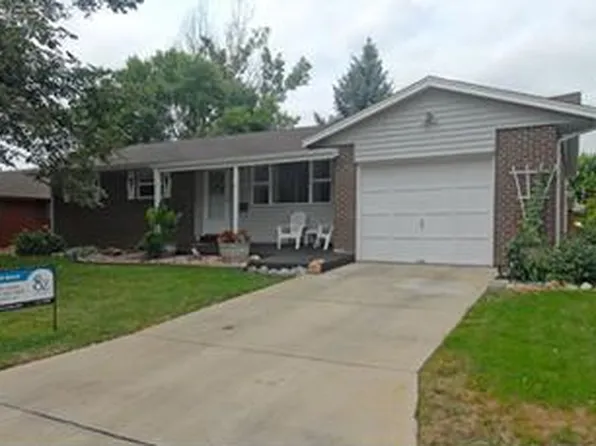 1707 Jewel Dr, Longmont, CO 80501