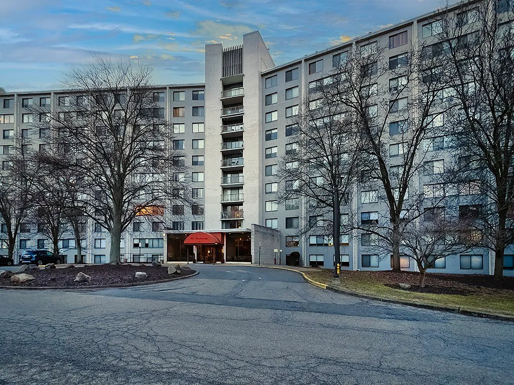 1160 Bower Hill Rd APT 506A photo 1