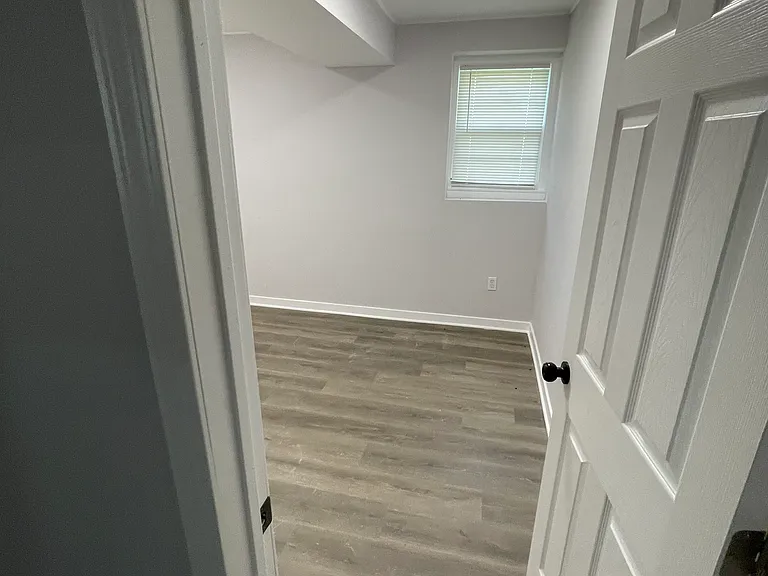 7840 Campbell St — Photo 18