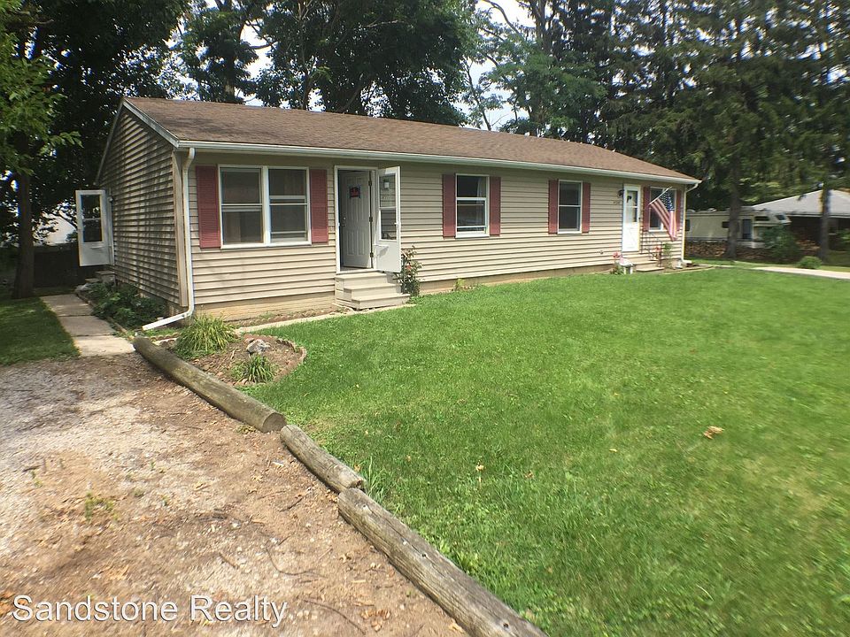 1st image of 41550 Elmwood St