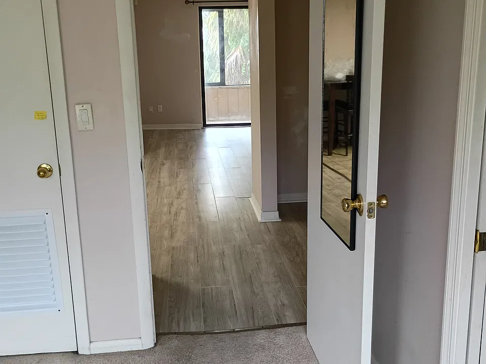 351 W River Rd #351