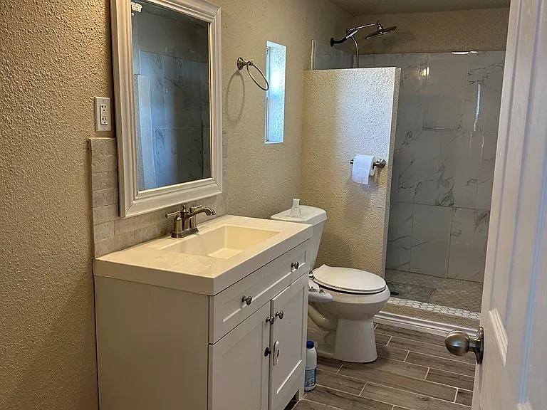 1711 Doran Dr — Photo 6