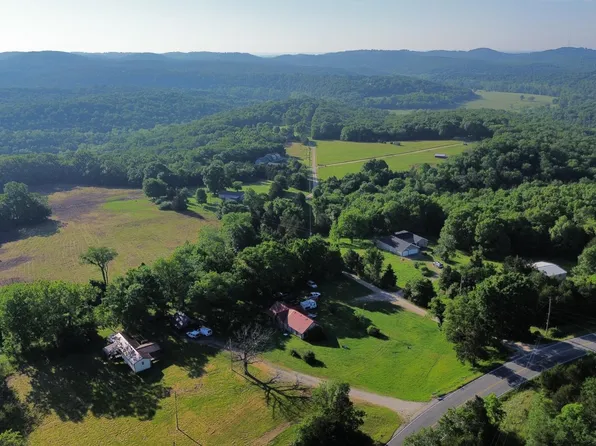 8184 State Hwy 176, Walnut Shade, MO 65771