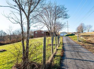 8457 Rich Valley Rd, Bristol, VA 24202