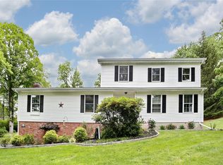 285 Willow Grove Rd, Stony Pt, NY 10980