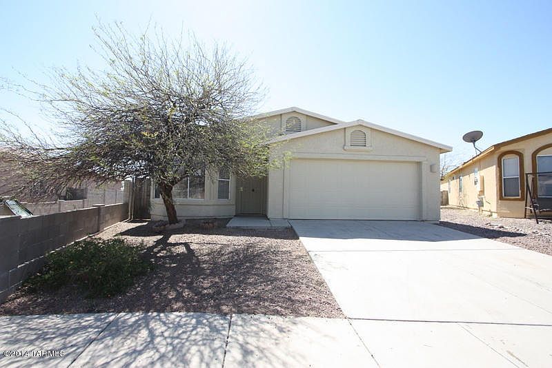 1st image of 1827 W Horn Mesa Pl