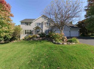 12419 Breezefield Cir, Roscoe, IL 61073