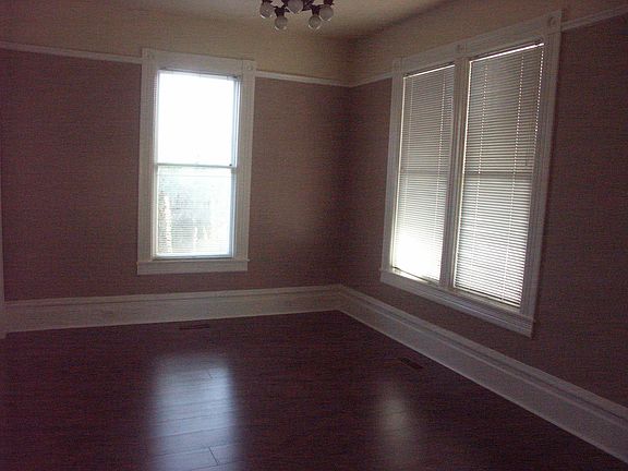 5th image of 1328 Calistoga Ave