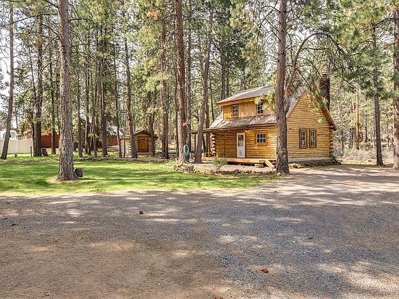 2nd image of 18897 River Woods Dr
