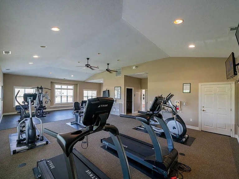 Fieldstream Apartment Homes — Photo 36