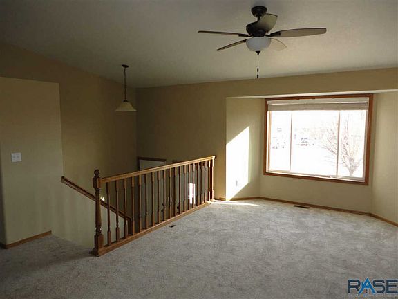 3rd image of 3833 N Gemini Dr