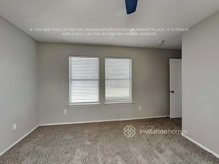 1013 Manassas Dr — Photo 10
