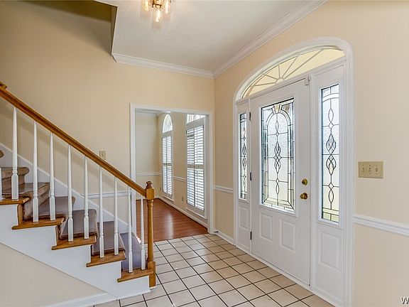 2nd image of 1302 Teal Cir