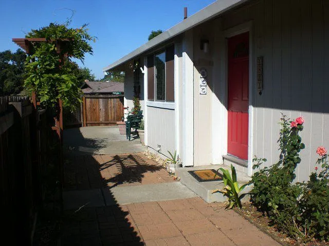 1831 Camino Estrada photo 1