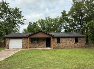 3705 E 6th St, Russellville, AR 72802