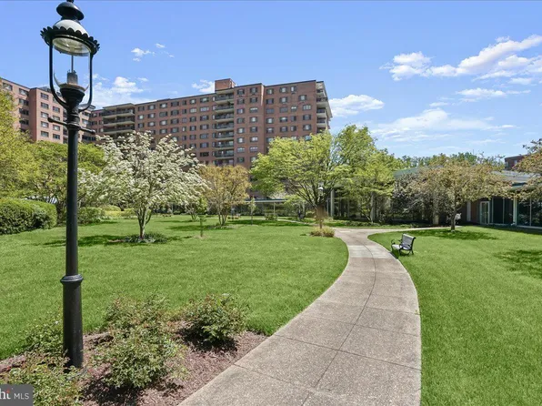 4201 Cathedral Ave NW APT 415W, Washington, DC 20016