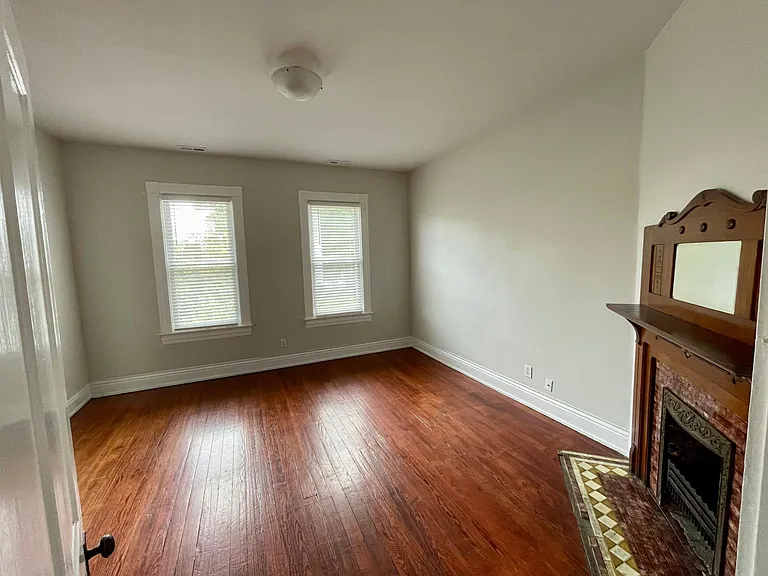 1627 Story Ave #2 — Photo 11