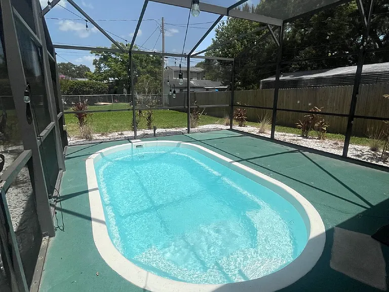 107 Montana Ave — Photo 11