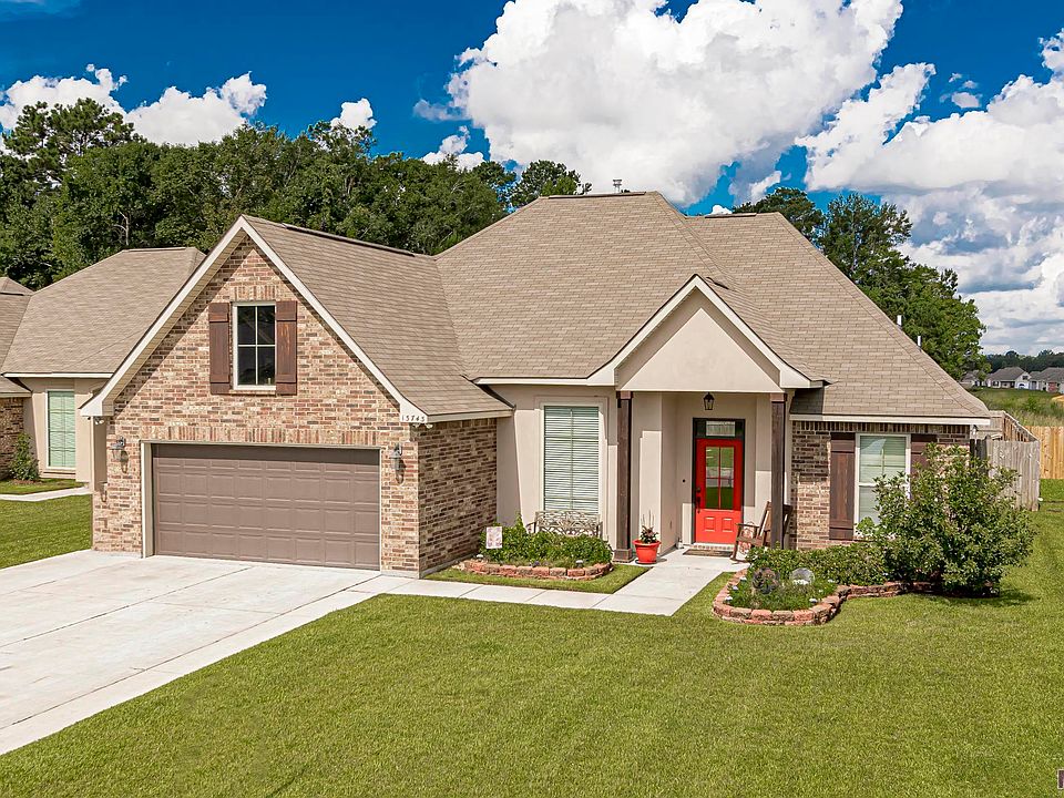 1st image of 13743 Black Walnut Dr
