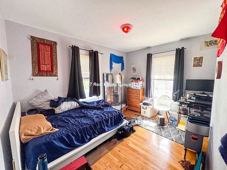 115 Franklin St — Photo 13