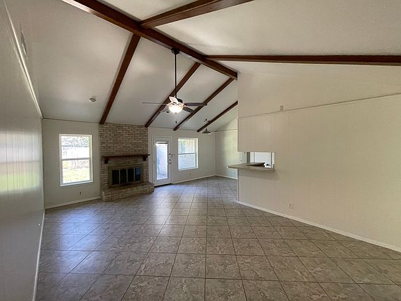 3rd image of 9203 Quail Hill Cir